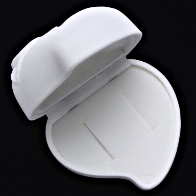 Sametová krabička na šperky, bílá, F-80/A1