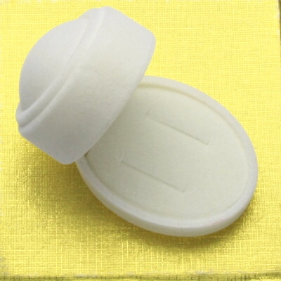 Sametová krabička na šperky bílá - F-66/NA/A1