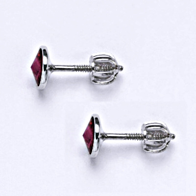 Stříbrné náušnice na šroubek se Swarovski krystalem fuchsia,NŠ 1336