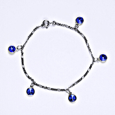 Stříbrný náramek se Swarovski krystaly saphire, kolečka, R 1336