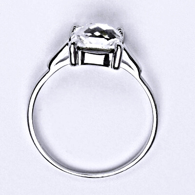 Stříbrný prsten se Swarovski čirým krystalem 8x8 mm - T 1466