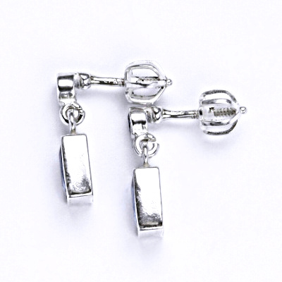 Stříbrné náušnice se spinelem, NŠ 28/1054 spinely