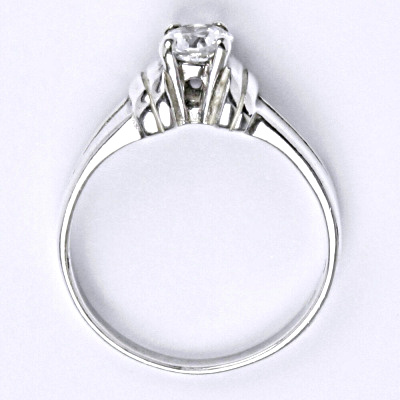 Stříbrný prsten s čirým zirkonem, T 1087