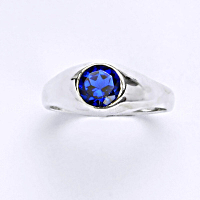 Stříbrný prsten se spinelem T 1061 S