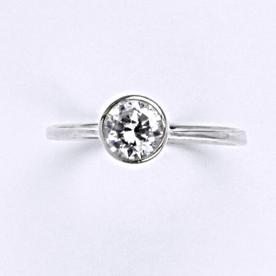 Stříbrný prsten s čirým zirkonem,prsten ze stříbra T 1060