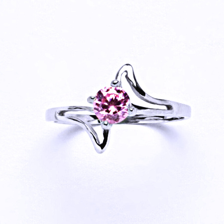 Zlatý prsten , bílé i žluté zlato ,růžový zirkon - T 1165