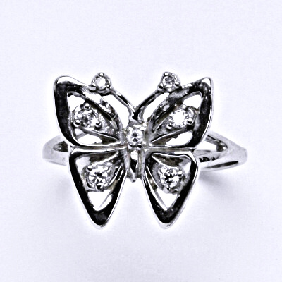 Stříbrný prsten s čirými zirkony, motýl, T 1387