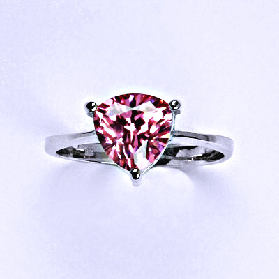Stříbrný prsten s růžovým zirkonem 8x8 mm, T 1281 