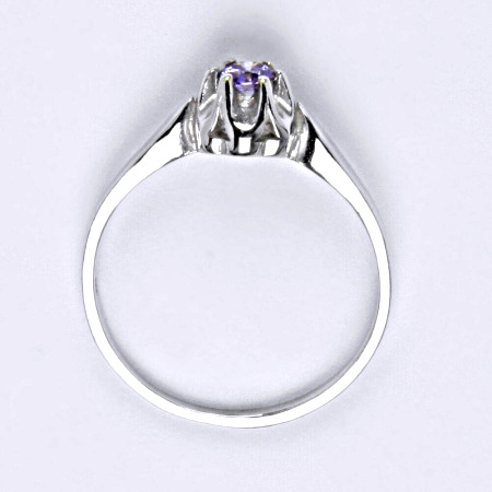 Stříbrný prsten se syntetickým zirkonem ametyst T 1368 