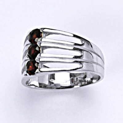 Stříbrný prsten s přírodními granáty T 1365