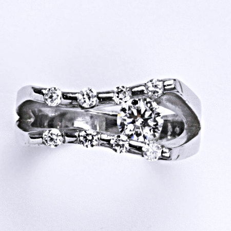 Stříbrný prsten s čirými zirkony 003013504201, VR 301