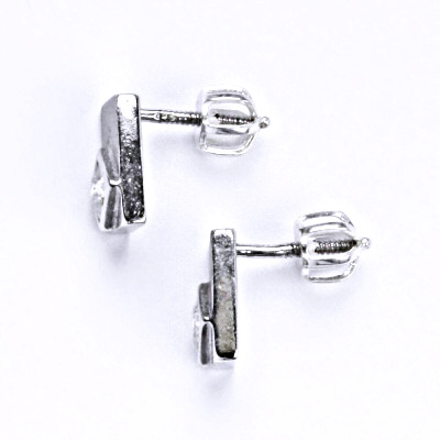 Stříbrné náušnice na šroubek s čirým zirkonem NŠ 1114