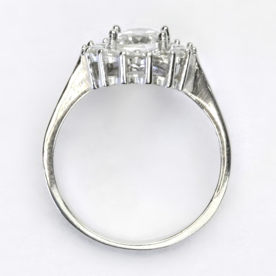 Zlatý prsten Kate, bílé i žluté zlato, čiré zirkony - T 1507