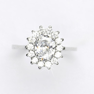 Stříbrný prsten Kate, přírodní křišťál a zirkony - T 1507 