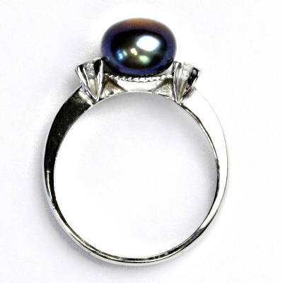 Zlatý prsten, přírodní říční perla černá, bílé i žluté zlato - T 1207