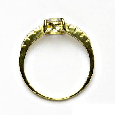 Zlatý prsten, žluté i bílé zlato ,čiré zirkony a přírodní křišťál -  VR 312