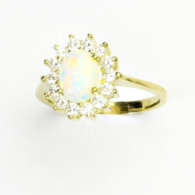 Zlatý prsten, žluté i bílé zlato, Kate, syntetický opál bílý, čiré zirkony, T 1507