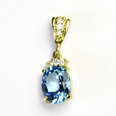 Zlatý přívěsek, žluté zlato, čiré zirkony, přírodní topaz swiss, P 1497/2 