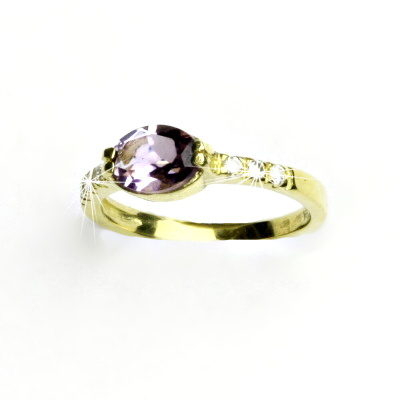 Zlatý prsten,čiré zirkony a přírodní světlý ametyst, žluté i bílé zlato - VR 237 