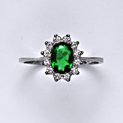 Zlatý prsten Kate, imitace smaragdu, čiré zirkony, bílé i žluté zlato - T 1480 