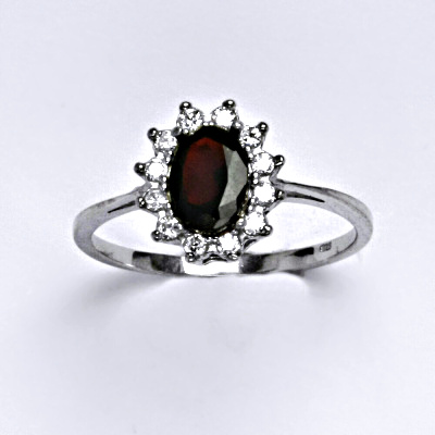 Zlatý prsten Kate, přírodní granát, čiré zirkony, bílé i žluté zlato - T 1480 