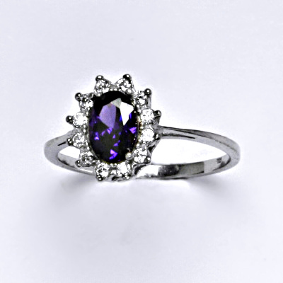 Zlatý prsten Kate, zirkon ametyst, čiré zirkony, bílé i žluté zlato - T 1480