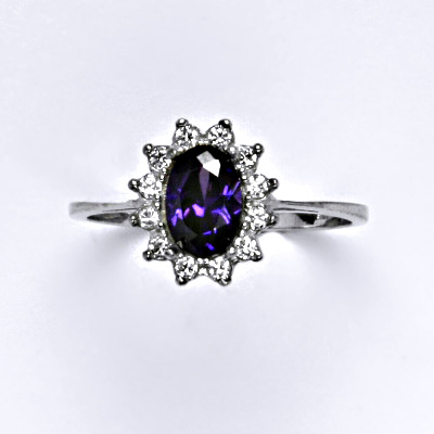 Zlatý prsten Kate, zirkon ametyst, čiré zirkony, bílé i žluté zlato - T 1480