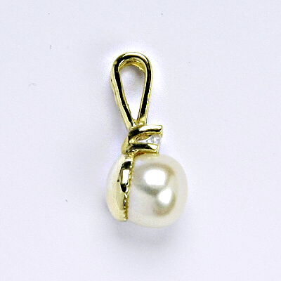 Zlatý přívěšek s přírodní bílou perlou, žluté zlato, 14 kt, P 1207A pp