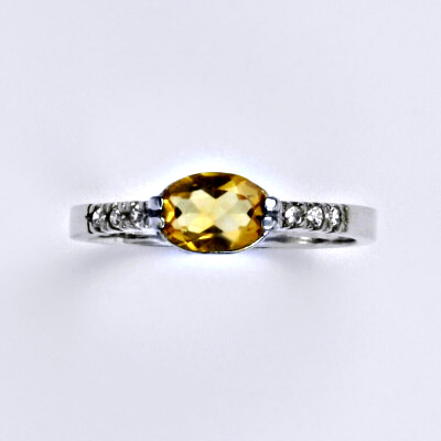 Zlatý prsten,přírodní citrín pálený, bílé zlato 14 ct, váha 2,20 g, VR 237