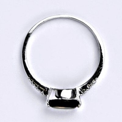 Zlatý prsten, přírodní záhněda, bílé i žluté zlato - VR 237