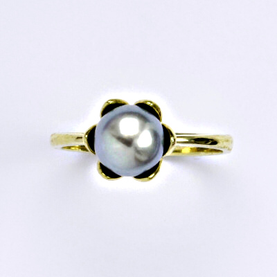 Zlatý prsten s přírodní šedou perlou 8 mm,žluté i bílé zlato, T 1351 v.v