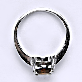 Zlatý prsten, bílé i žluté zlato, přírodní granát 7 mm - T 1252