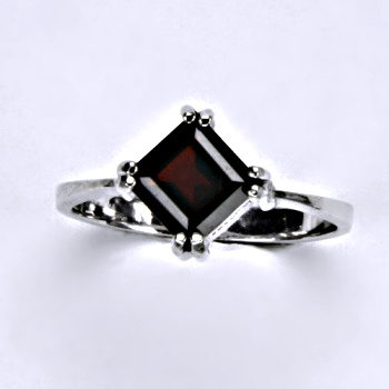 Zlatý prsten, bílé i žluté zlato, přírodní granát, T 1258