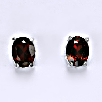Zlaté náušnice, bílé i žluté zlato, přírodní granát 6x8 mm -  NŠ 1245
