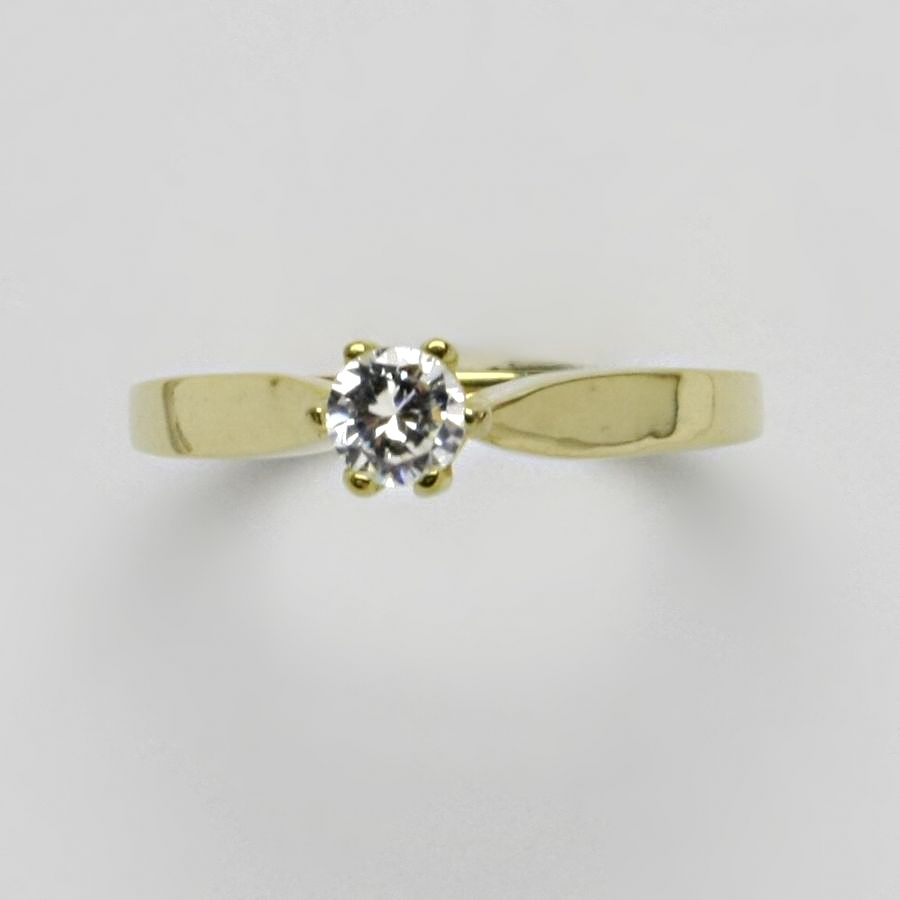 Prsten žluté zlato, čirý zirkon, T 1105