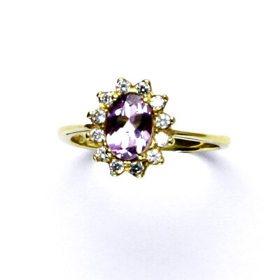 Zlatý prsten Kate, žluté i bílé zlato, přírodní ametyst světlý, čiré zirkony - T 1480 
