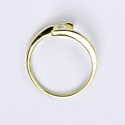 Zlatý prsten s čirým zirkonem zasnubní, žluté zlato, VR 310