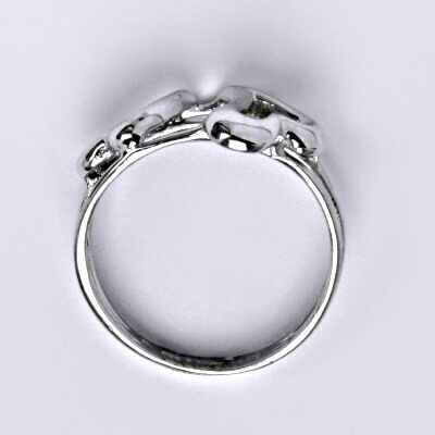 Zlatý prsten se srdíčky, bílé zlato 14 ct, srdce, T 958 v v