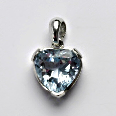 Zlatý přívěšek, přírodní topaz, bílé zlato, 4 g, srdce - 3861 poslední kus 